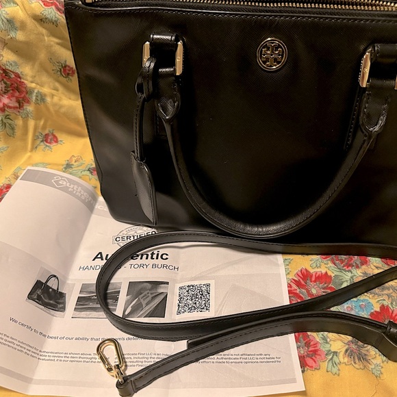 Tory Burch Handbags - Tory Burch 2014 Robinson 2-Zip Tote Saffiano Leather w/ Original Strap!